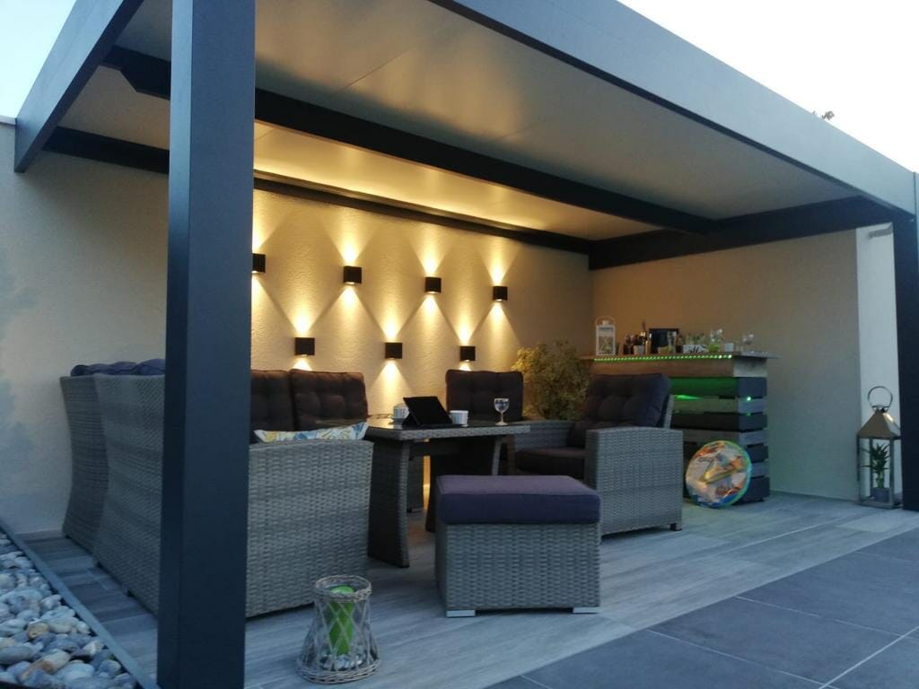 vision 700 pergola à toit fixe Vision d'extérieurs